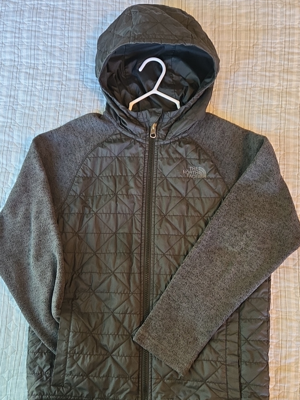 The North Face Kids Olive Quilted Hooded Puffer Jacket
